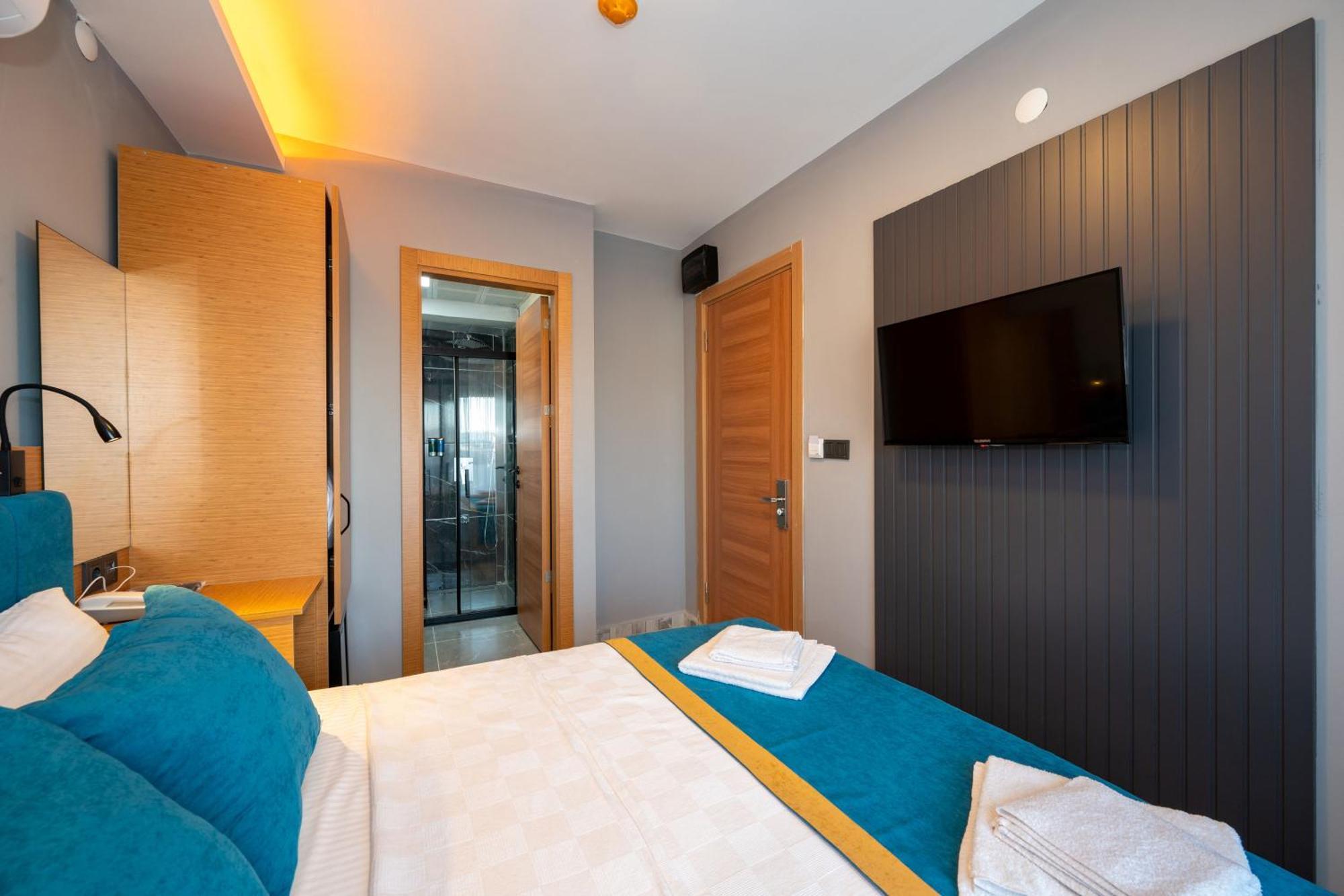 Otel Carpediem Gold คูซาดาซี ภายนอก รูปภาพ