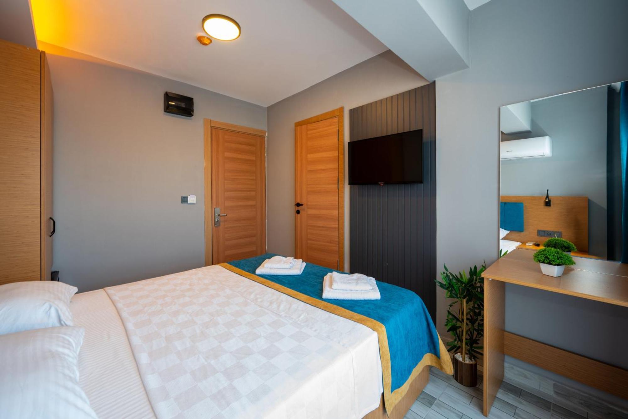 Otel Carpediem Gold คูซาดาซี ภายนอก รูปภาพ