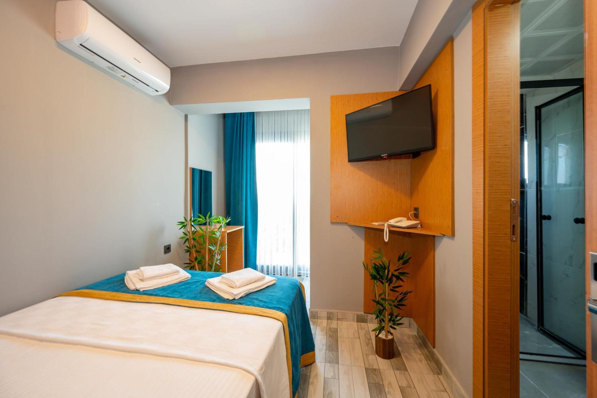 Otel Carpediem Gold คูซาดาซี ภายนอก รูปภาพ