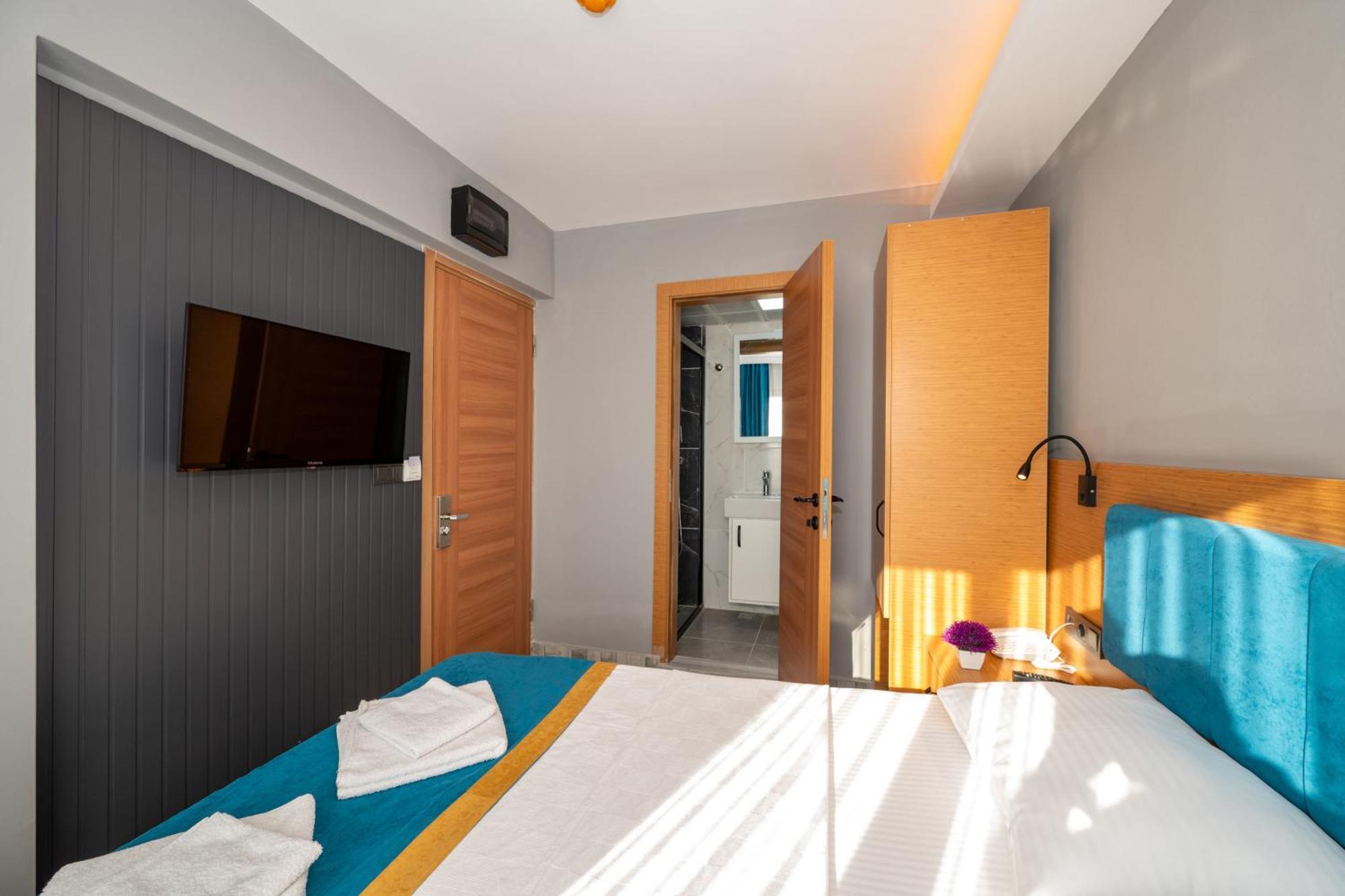 Otel Carpediem Gold คูซาดาซี ภายนอก รูปภาพ