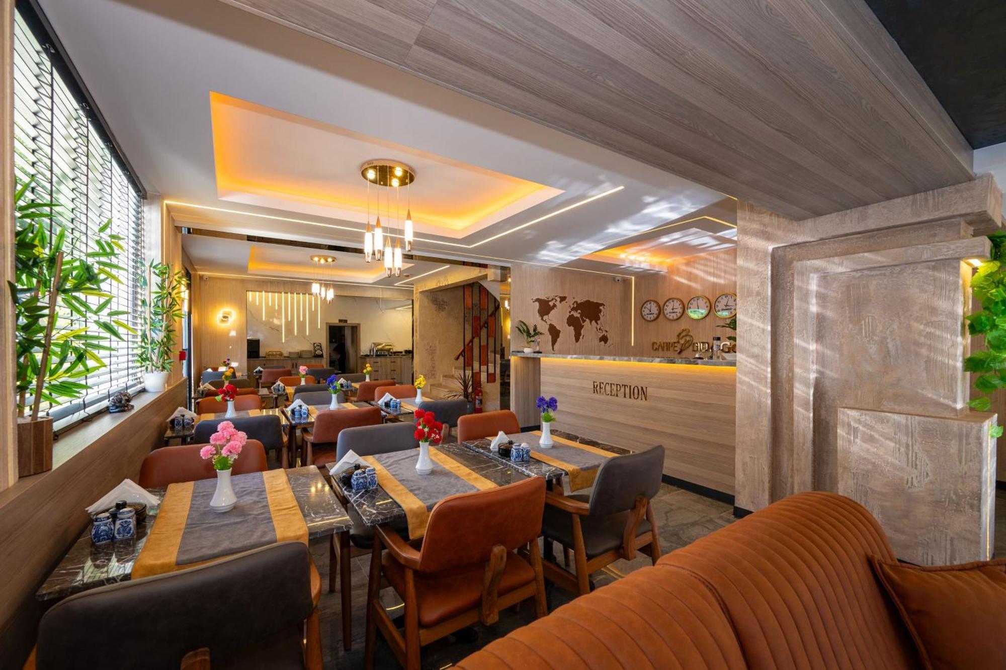 Otel Carpediem Gold คูซาดาซี ภายนอก รูปภาพ
